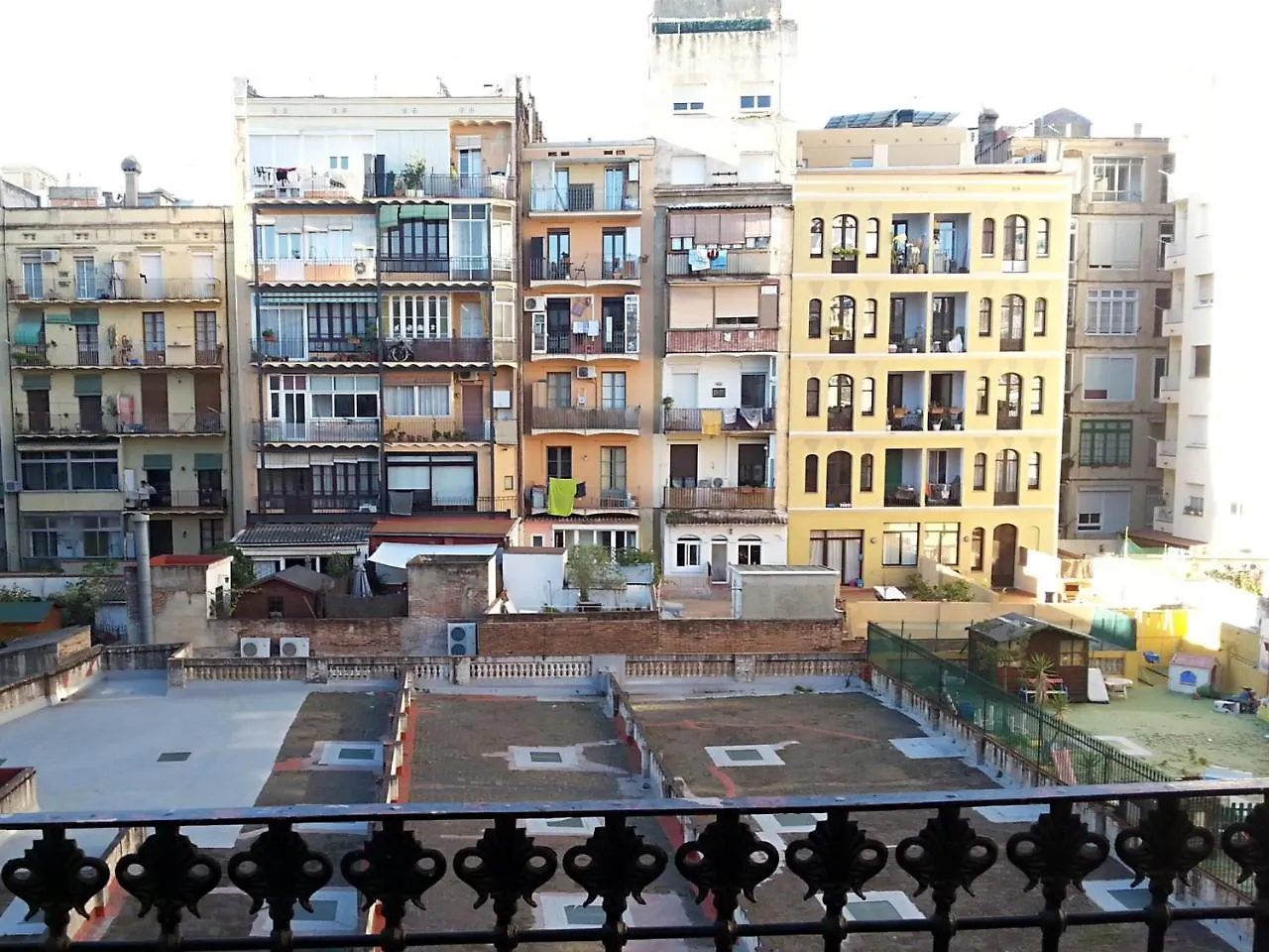 Guest house Barcelona Rooms